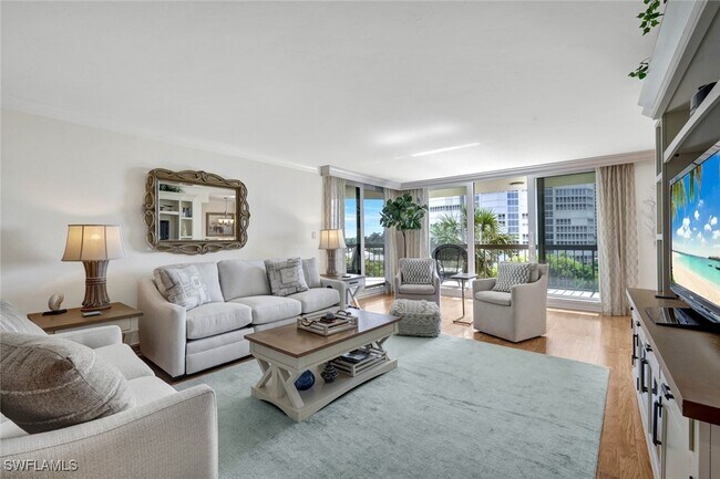 Building Photo - 4551 Gulf Shore Blvd N