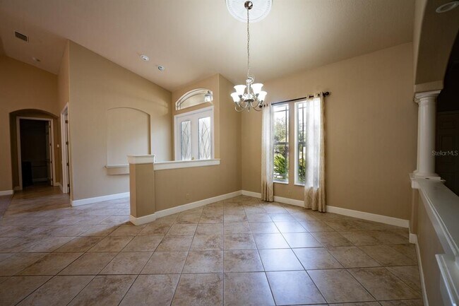 Building Photo - 3037 Lynwood Ct