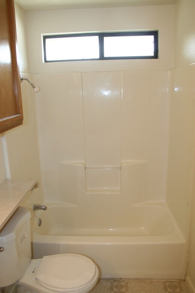 Building Photo - 8600 White Rock Dr