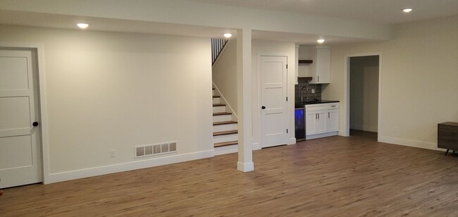 Building Photo - 5 bd, 3 ba house SW Columbia, quick access to Providence Rd, just south of Rockbridge school, Wil...