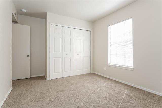 Building Photo - 502 Ponderosa Dr