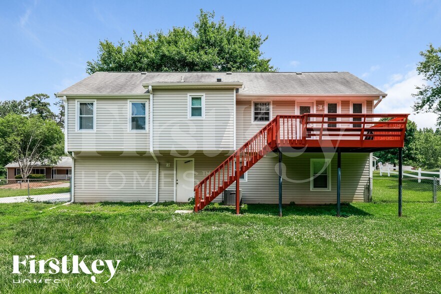 Building Photo - 2097 Blackberry Cir