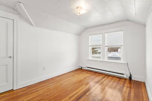 Building Photo - 9 Elmwood St