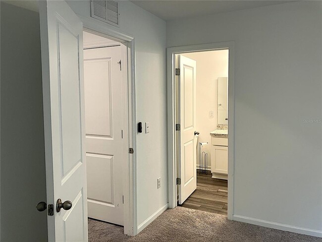 Building Photo - 38061 Elby Ln