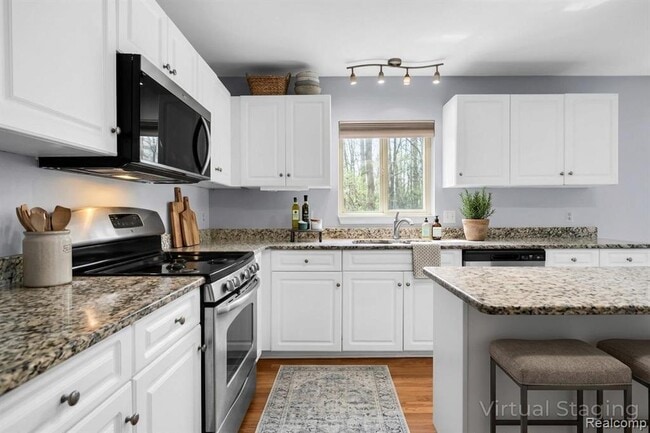 Building Photo - 23867 Stony Creek Dr