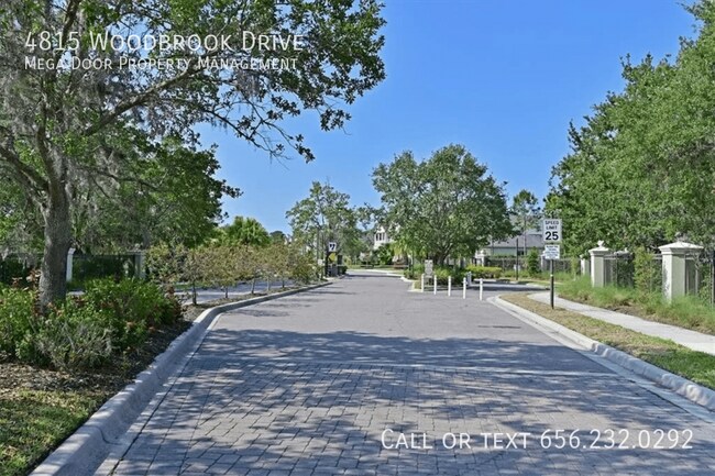 Building Photo - 4815 Woodbrook Dr