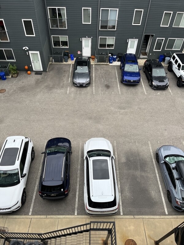 Building Photo - 1219 N 5th St