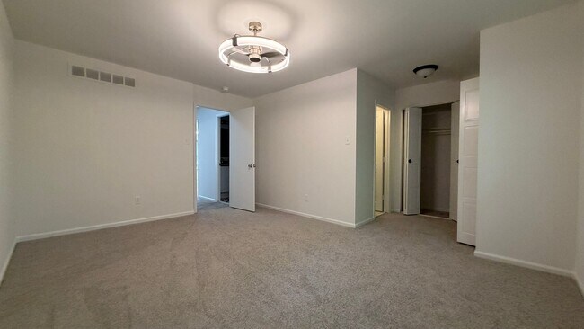 Building Photo - 4124 Salford Ct