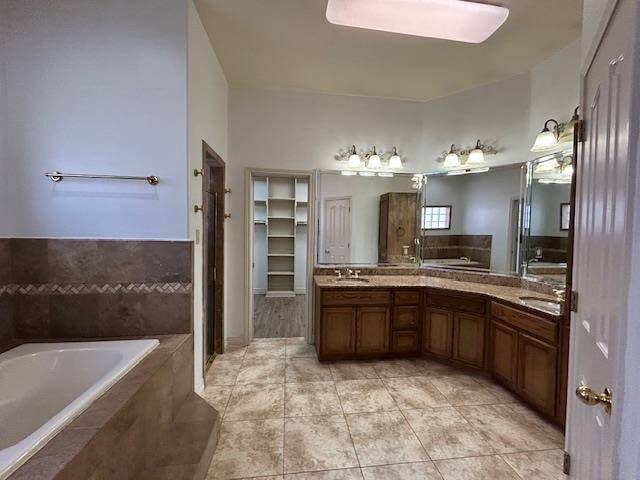 Building Photo - 3333 Hagen Lp