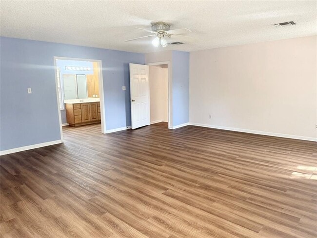 Building Photo - 12717 Burson Dr