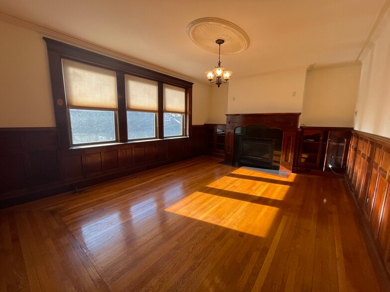 Primary Photo - 25 Stearns Rd