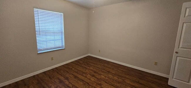 Building Photo - 2710 SW 152nd Ln