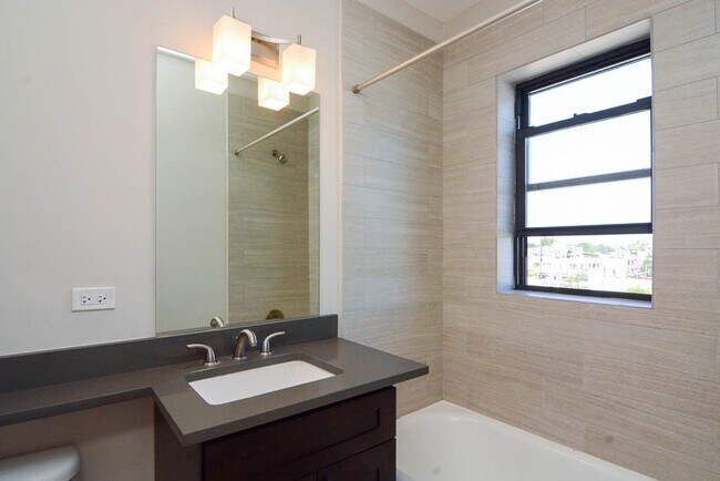 Building Photo - 2328 N Rockwell St