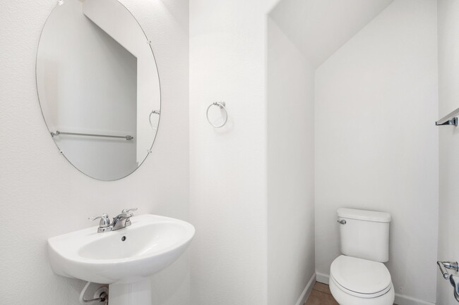 Building Photo - 30 Palma Harbour Pl