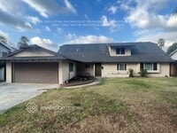 Building Photo - 1305 Morrison Dr