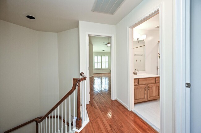 Building Photo - 2143 Wolftrap Ct