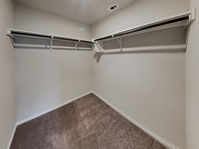 Building Photo - 13822 Buffalo Valley