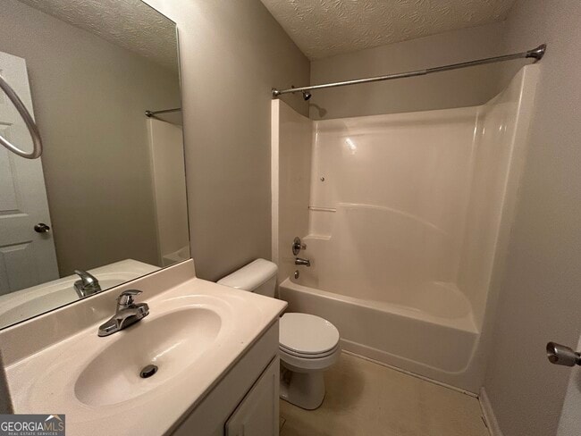 Building Photo - 412 Sugar Maple Ct