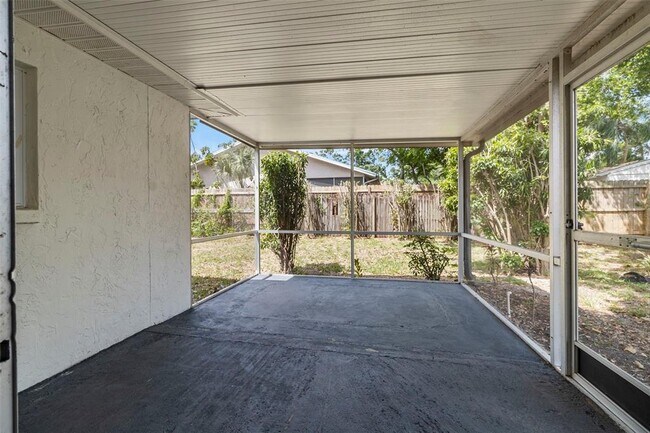 Building Photo - 4087 Vana Dr