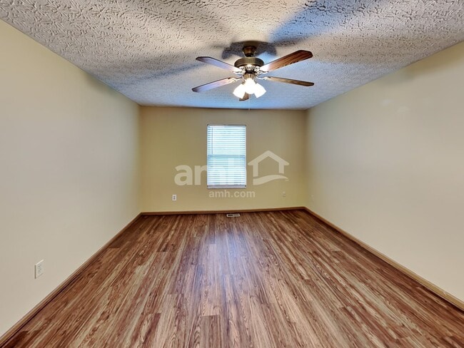 Building Photo - 3255 Jacklin Drive