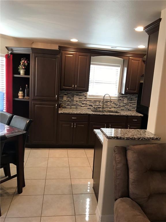 Building Photo - 1135 Livermore St