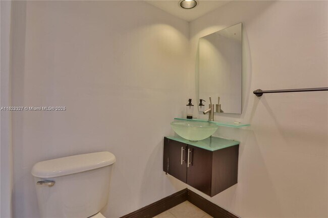 Building Photo - 10700 SW 108th Ave