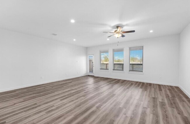 Building Photo - 13436 Sombrero Cay Dr