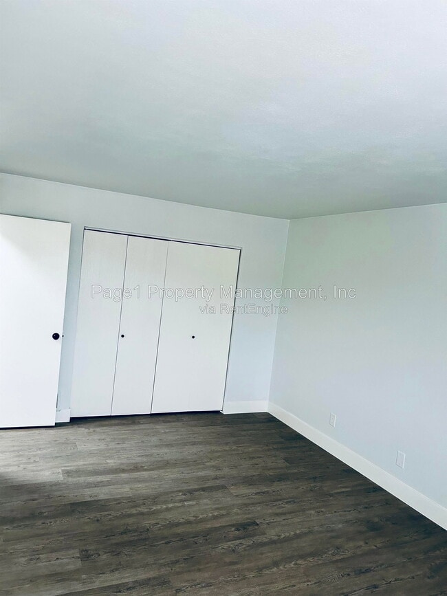 Building Photo - 3821 Sage Dr