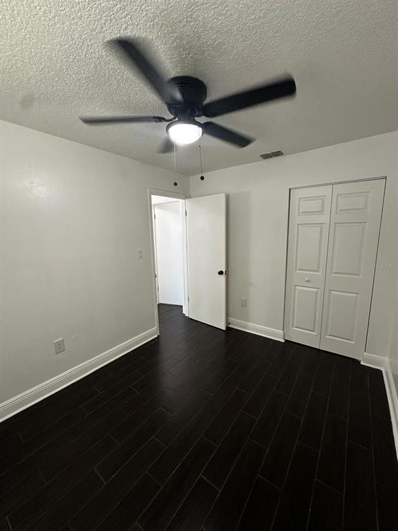 Building Photo - 1520 Country Ridge Dr