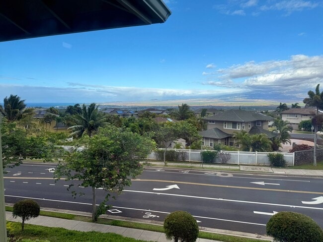 Building Photo - 3 Bedrooms / 2.5 Bathrooms Townhome at Ili...