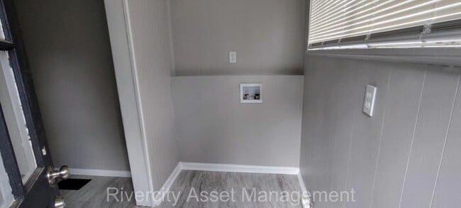 Building Photo - A Must See Cute & Quaint Home!!!! Section ...
