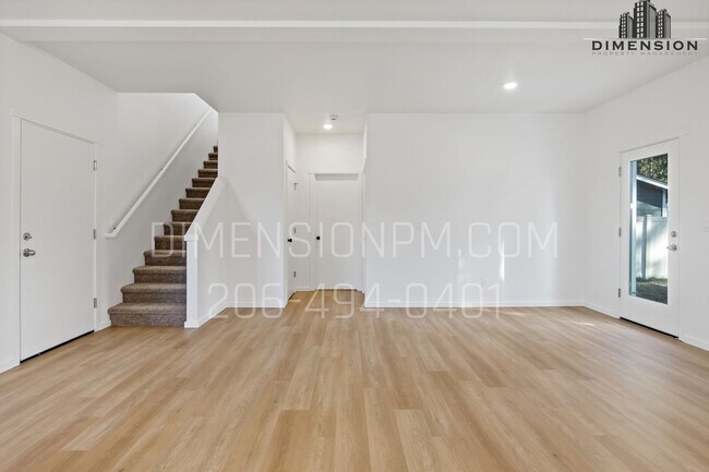 Building Photo - 17517 29th Ave E