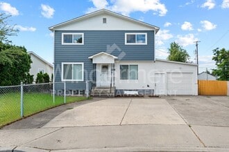 Building Photo - 14116 E Rich Ave