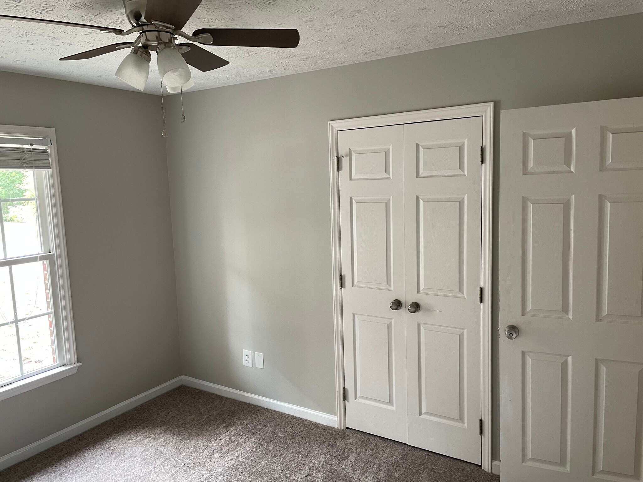 Bedroom 2 - 5503 Heather St