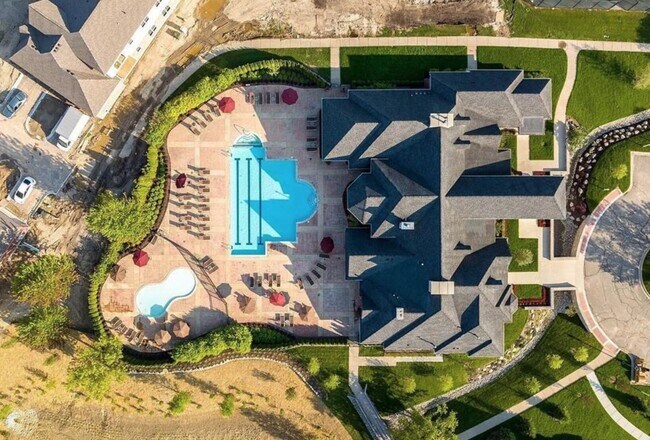 Building Photo - 45588 S Stonewood Rd