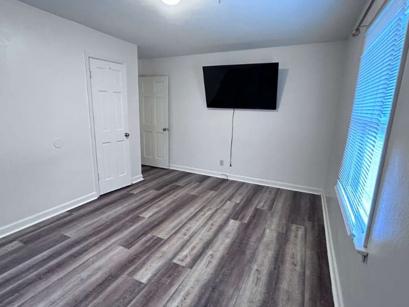 Building Photo - 4309 E Rd