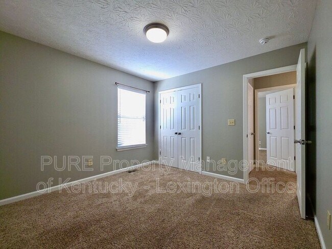 Building Photo - 2629 Michelle Park