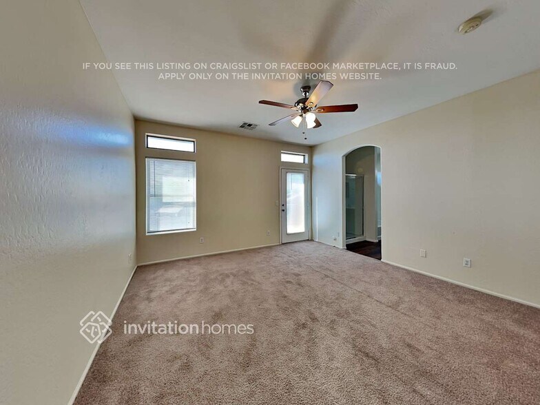 Building Photo - 4915 W Lynne Ln