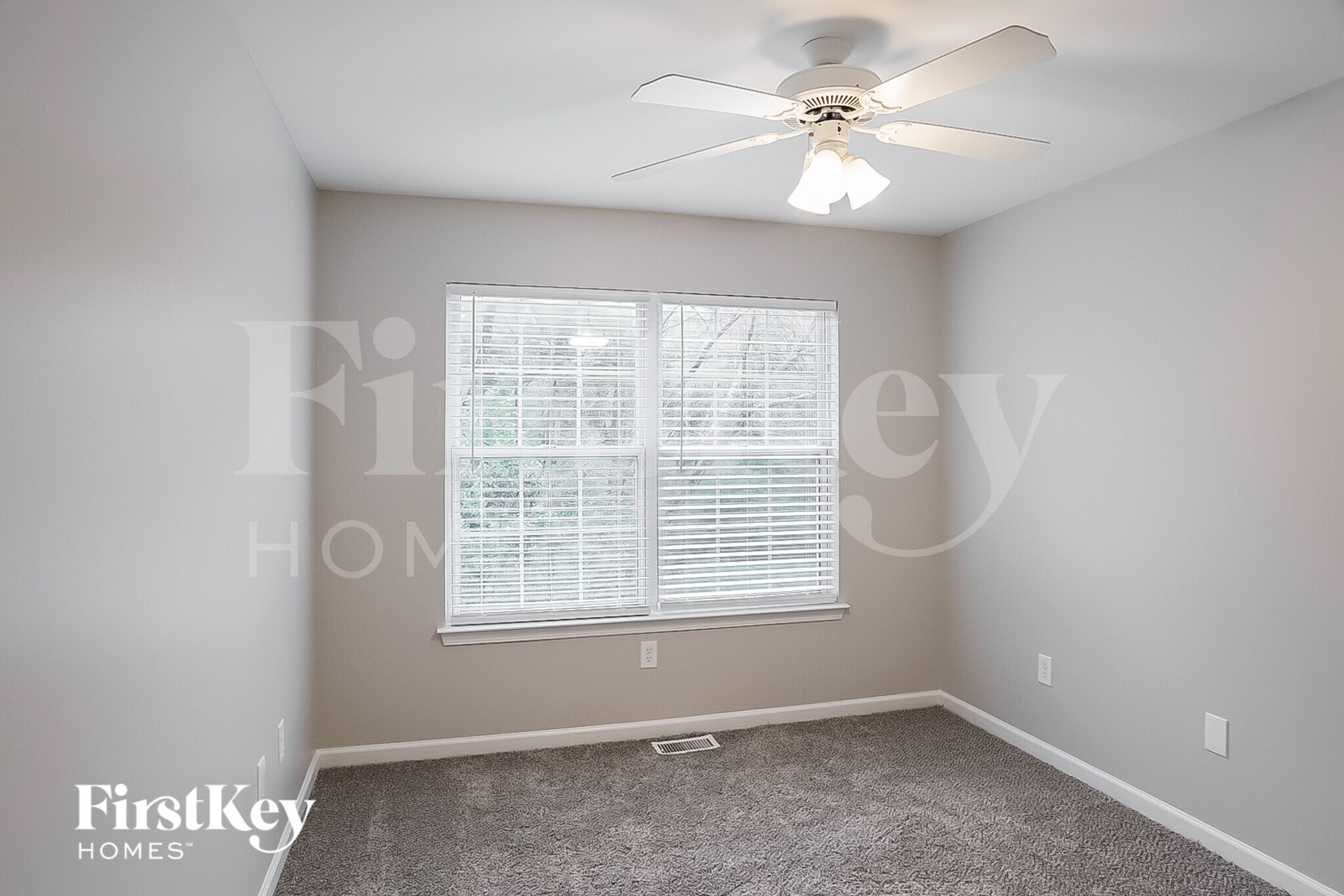 Building Photo - 4442 Brittany Dr