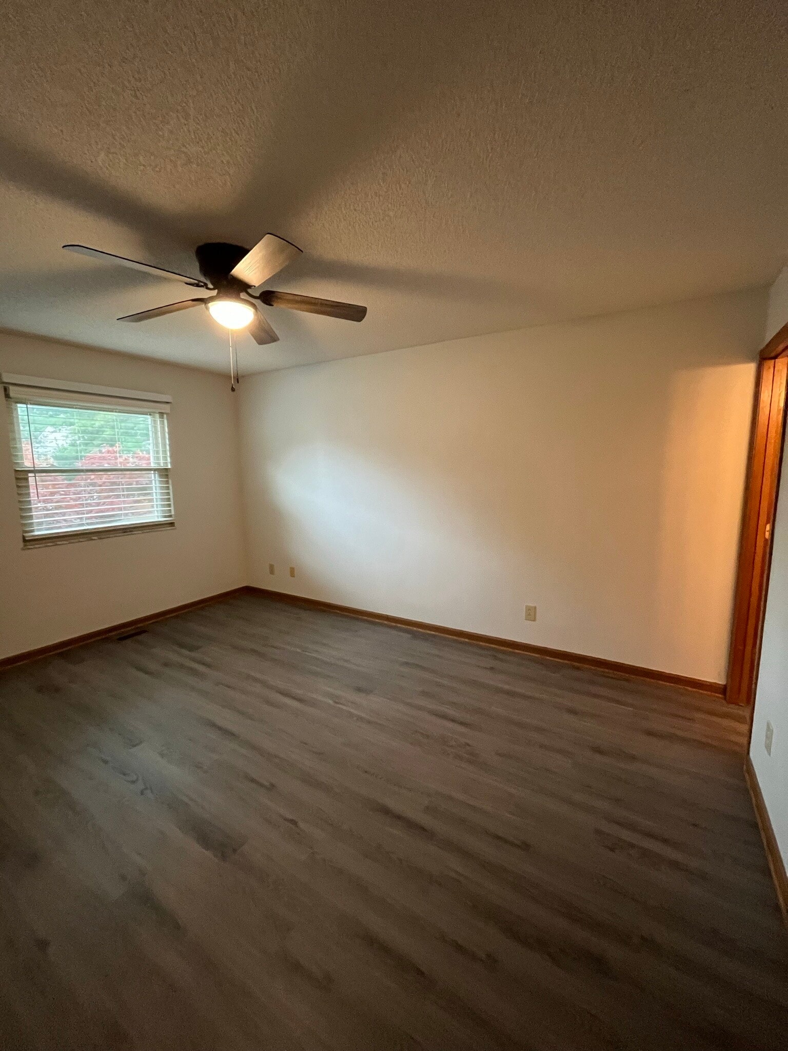 Building Photo - 5787 Nike Dr