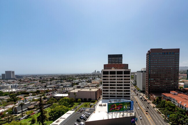 Building Photo - 10800 Wilshire Blvd