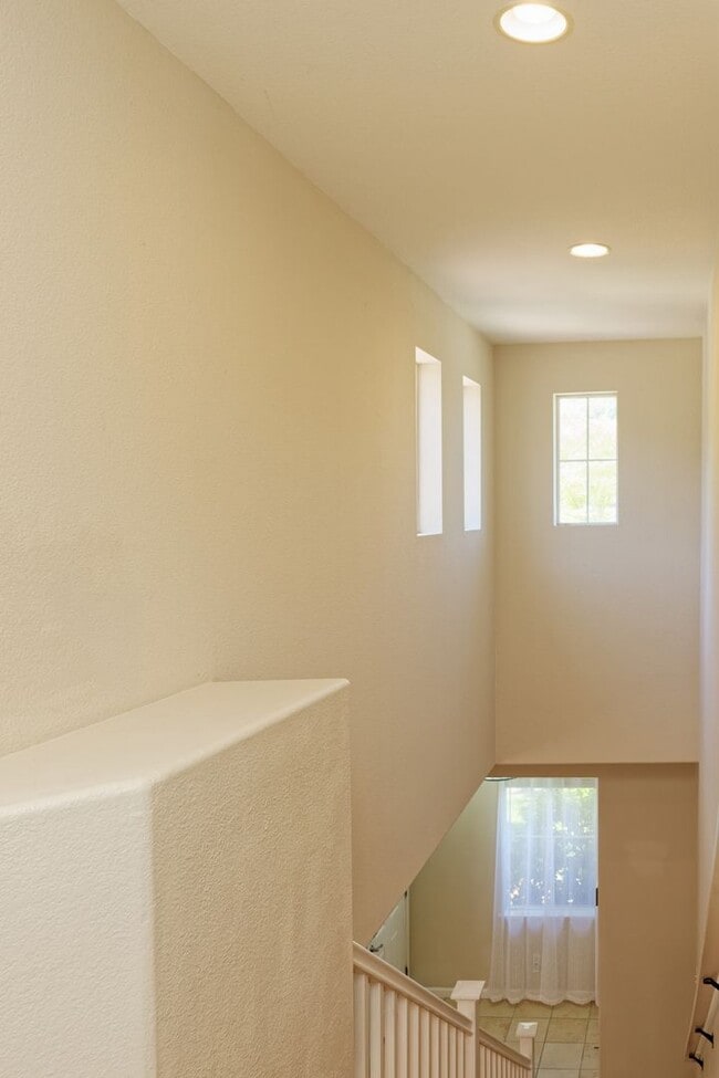 Building Photo - 1012 Trailside Dr