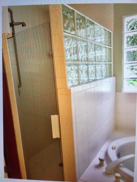 Building Photo - 4807 Shetland Trl