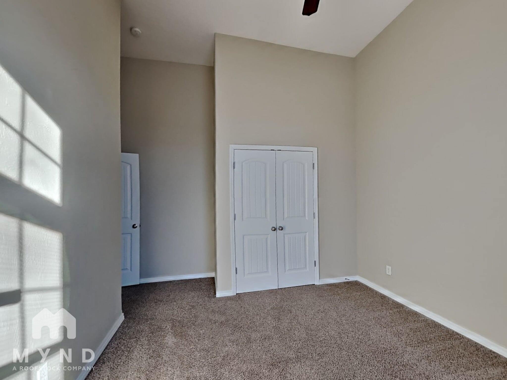 Building Photo - 5697 W Alexa Ln