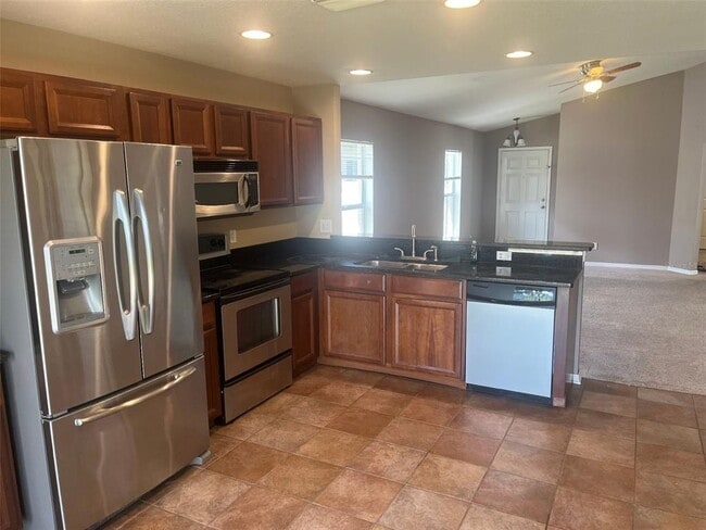 Building Photo - 8529 Deer Chase Dr