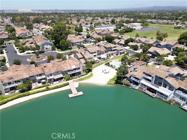 Building Photo - 7 Lakeview