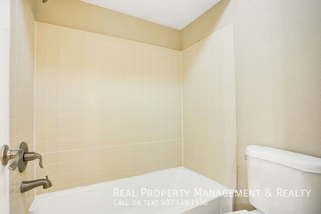 Building Photo - 5156 Conroy Rd