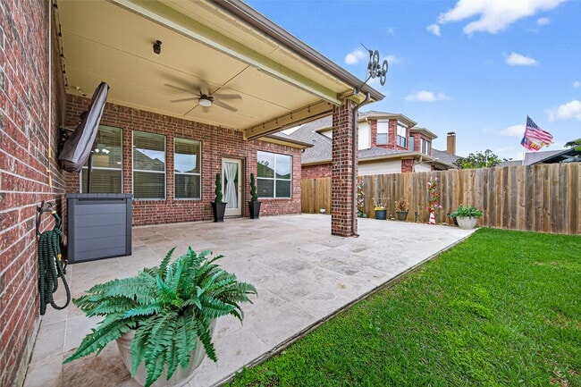 Building Photo - 613 West Fork