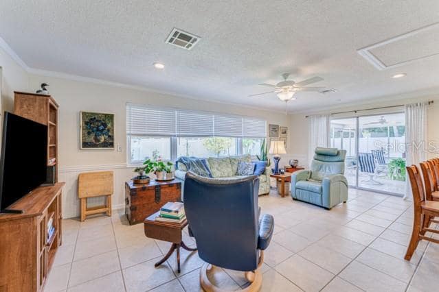 Building Photo - 13940 Joyce Dr