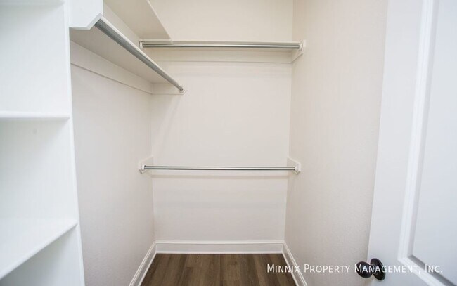 Building Photo - 2546 137th St
